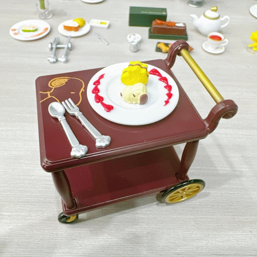 rement Snoopy Restaurant Ameri - Figure Display Box recension och pris